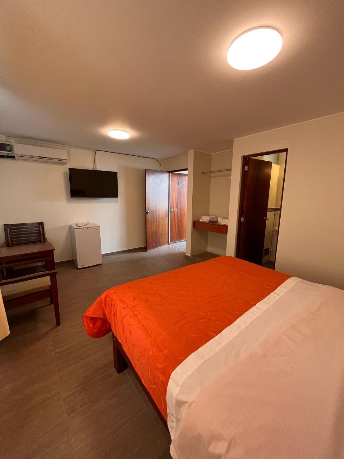 Boulevard Hotel Asia Exterior foto